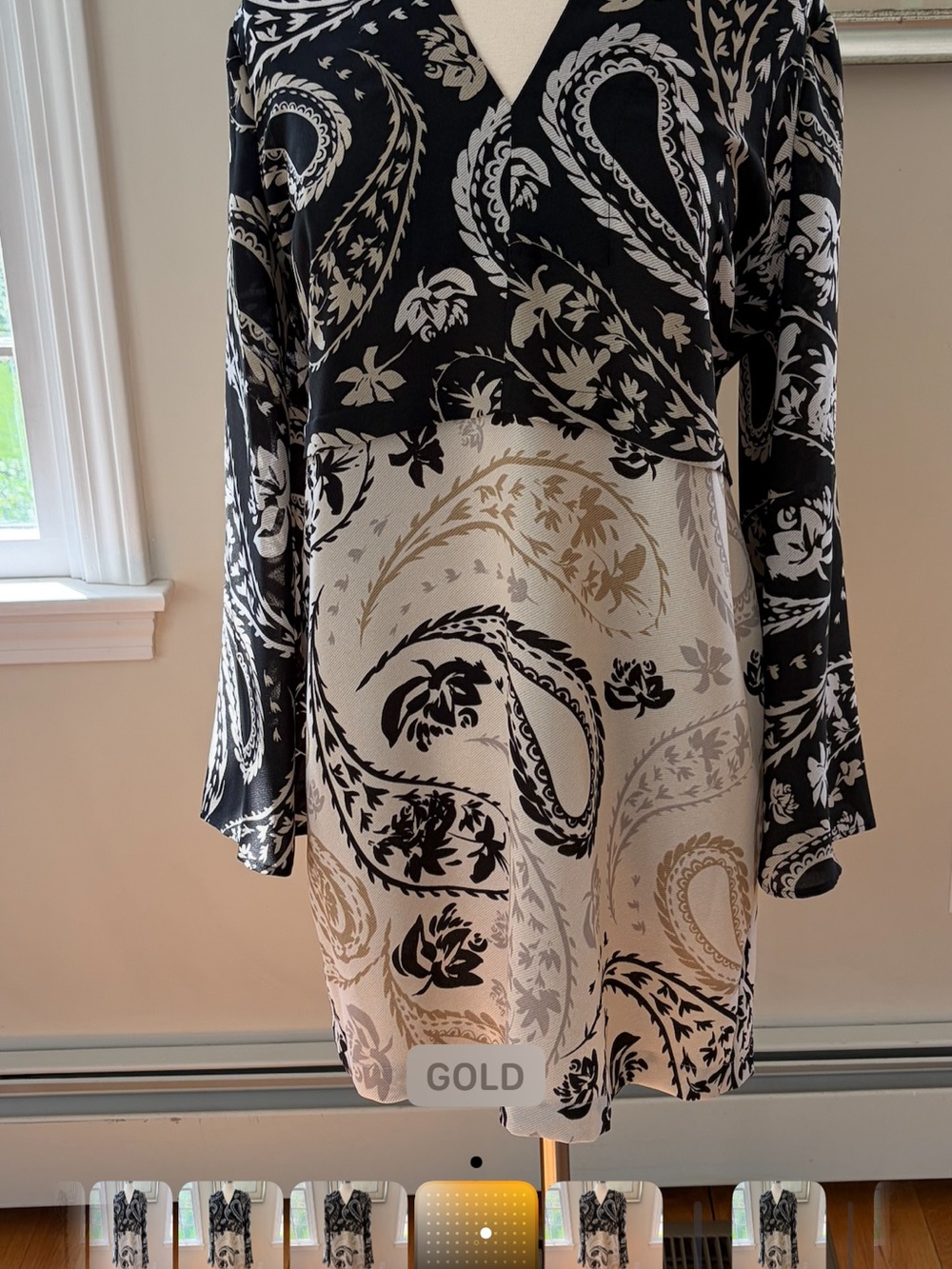 BCBGMaxAzria Black and Gold Paisley V-Neck Long Sleeve Dress